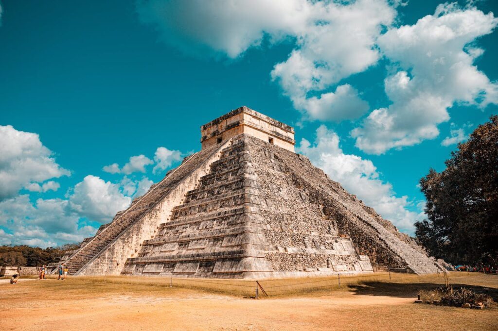 travel on a budget mexico