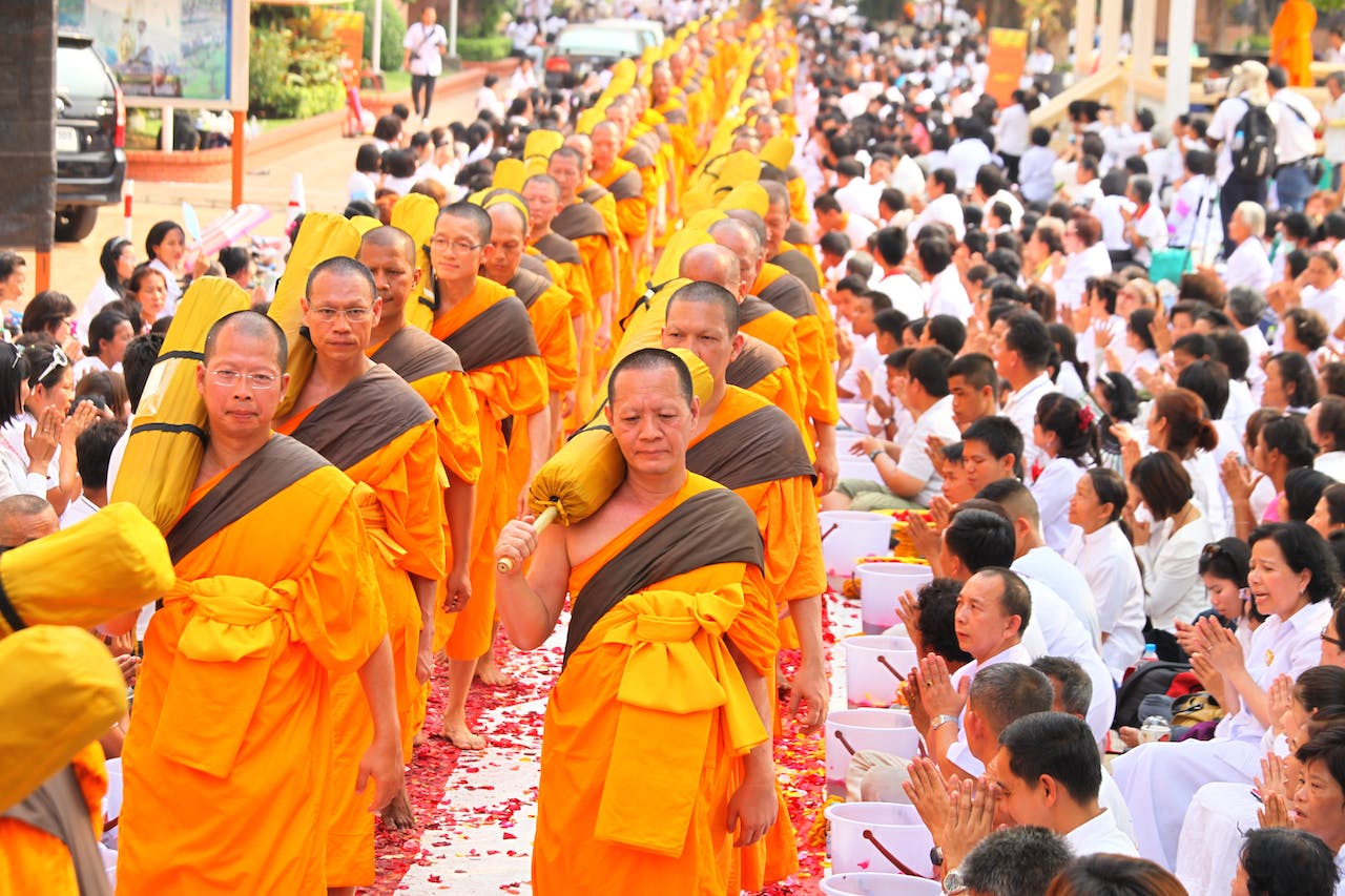 travel on a budget thailand